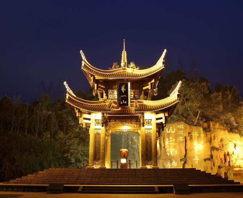 Shuxiang Hotel Mount Emei 어메이산 외부 사진